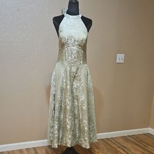 Elegant Floral Halter Dress in Cream